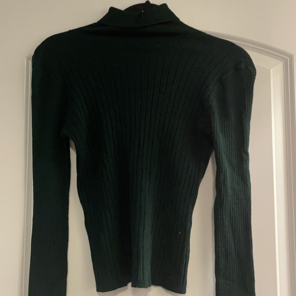 Forever 21 green ribbed turtleneck sweater medium - Picture 2 of 3
